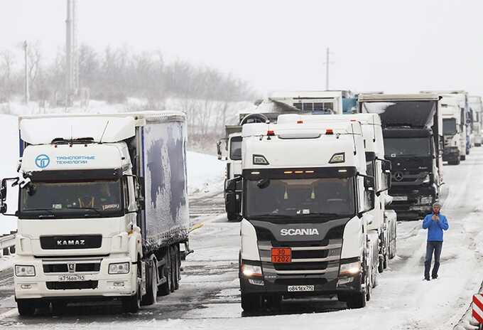 Первые фуры с трассы «Дон» начали пропускать в сторону Москвы